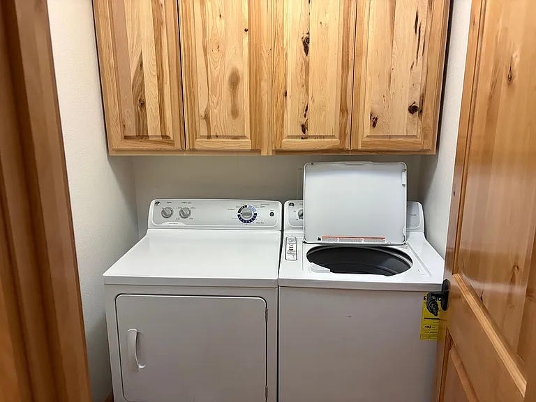 1637 Black Bart Ct — Photo 18