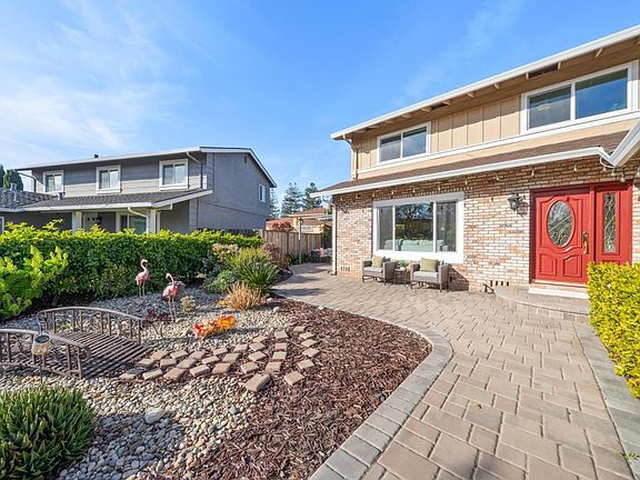 3rd image of 6915 Dartmoor Way