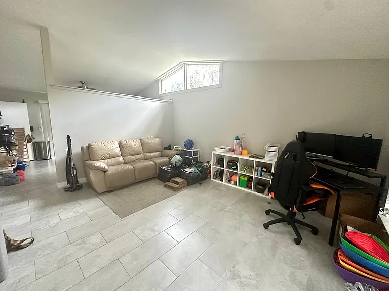 1903 Wizard Ct — Photo 10