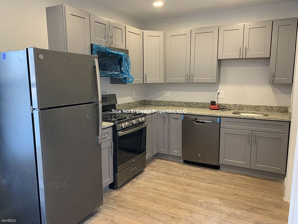 4 Lawton Pl. Waltham Shared Unit Photo 1