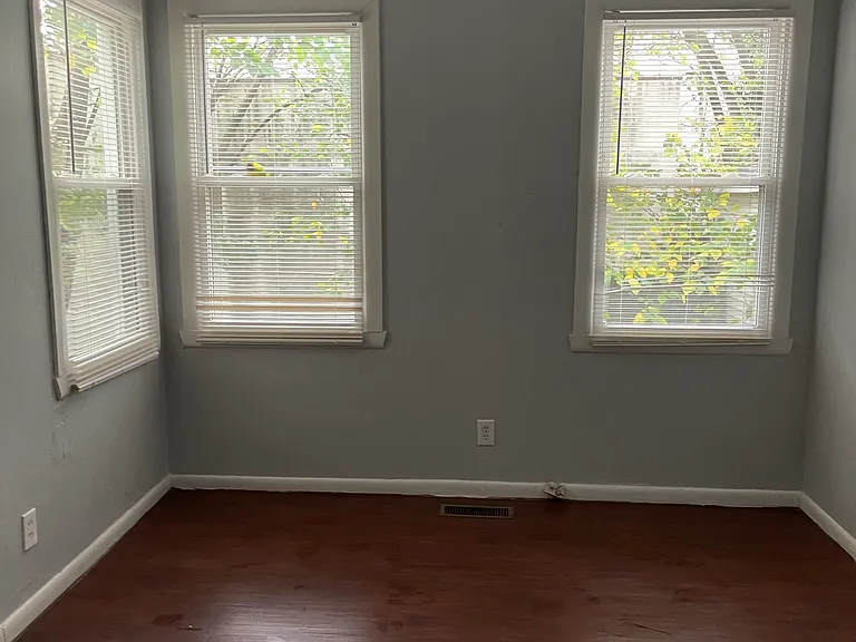 713 Dinwiddie St #A — Photo 26