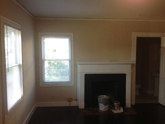 Den / Family room