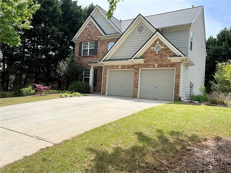 3884 Heritage Crest Pkwy — Photo 3