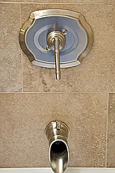 Rented by Barkoff Residential 