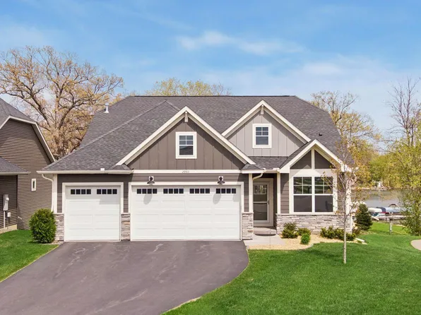 29311 Kenwood Way, Chisago City, MN 55013