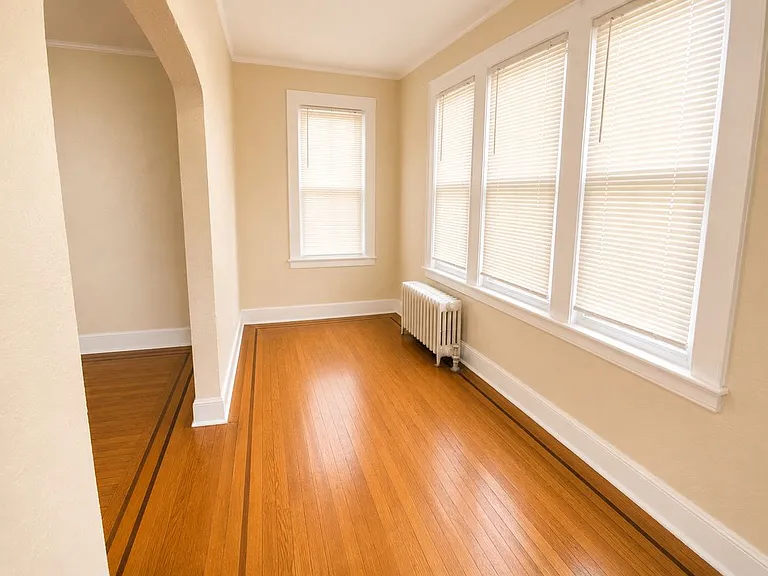 156 Carolina Ave #1R — Photo 10