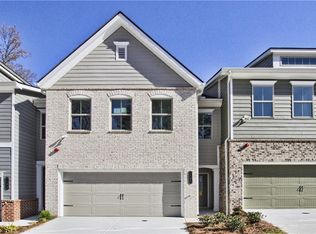 1102 Lawanna Dr #2, Marietta, GA 30062