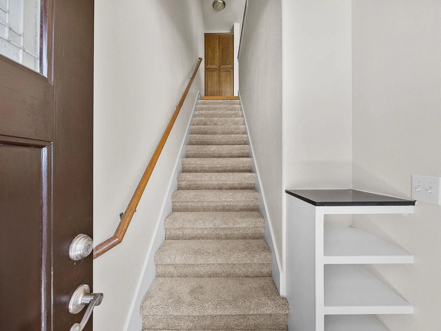13420 Lyndhurst St — Photo 4