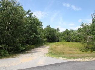 12 Oxbow Ln, Albany, NH 03818