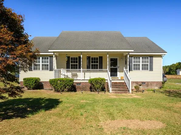 7854 Simpson Rd, Lucama, NC 27851