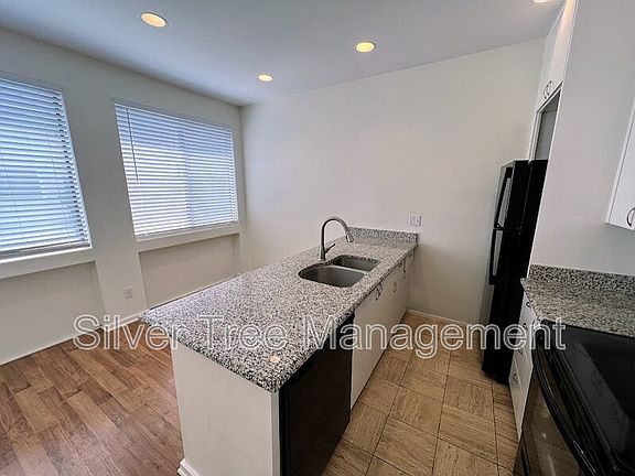 4th image of 4015 Bowser Ave APT E