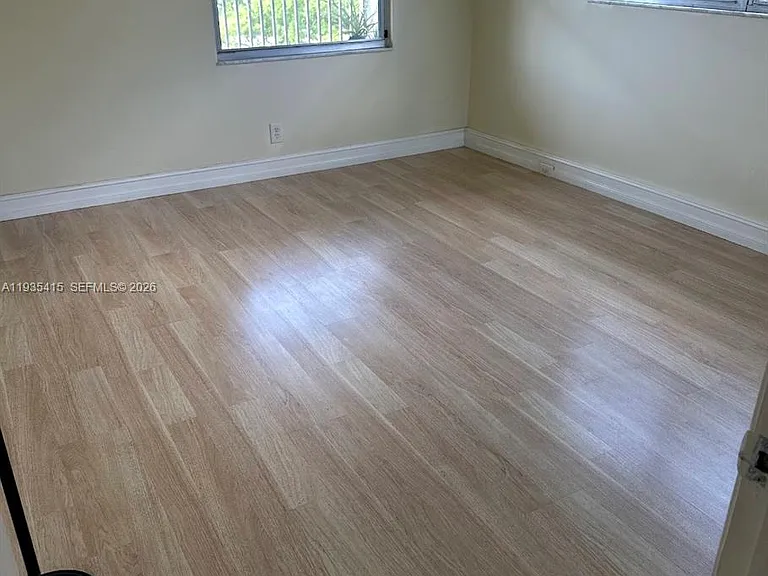 200 SW 132nd Way #310L — Photo 9