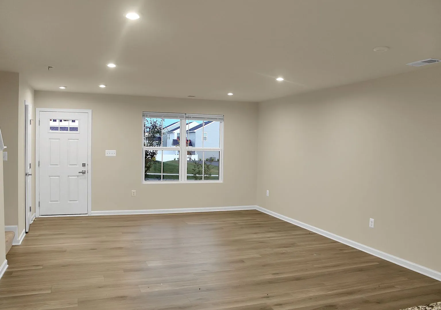 Single Family with 2-car Garage — Photo 3