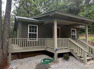 1427 Riverdale Rd, Toccoa, GA 30577