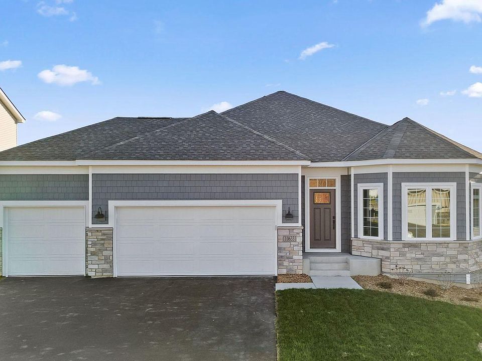 1st image of 1009 Legacy Dr