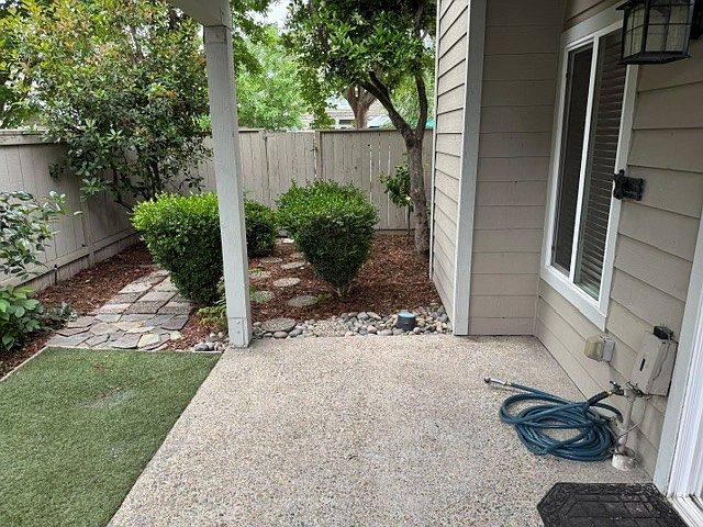 1st image of 5872 Alexandria Pl