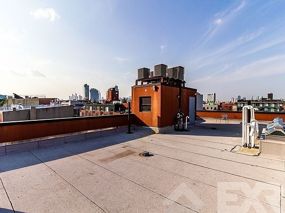 2nd image of 252 Grand St #4G