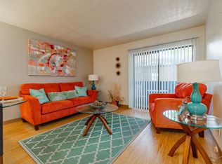 Candlelight Square, Albuquerque, NM 87109