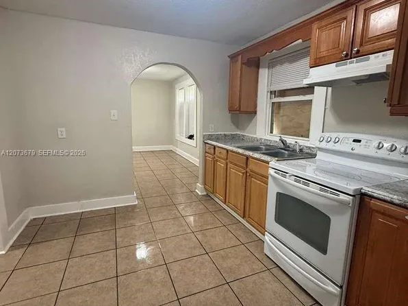 1971 Ella St, Jacksonville, FL 32209