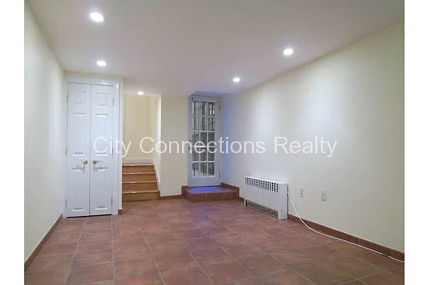 Rented by City Connections Realty | media 34