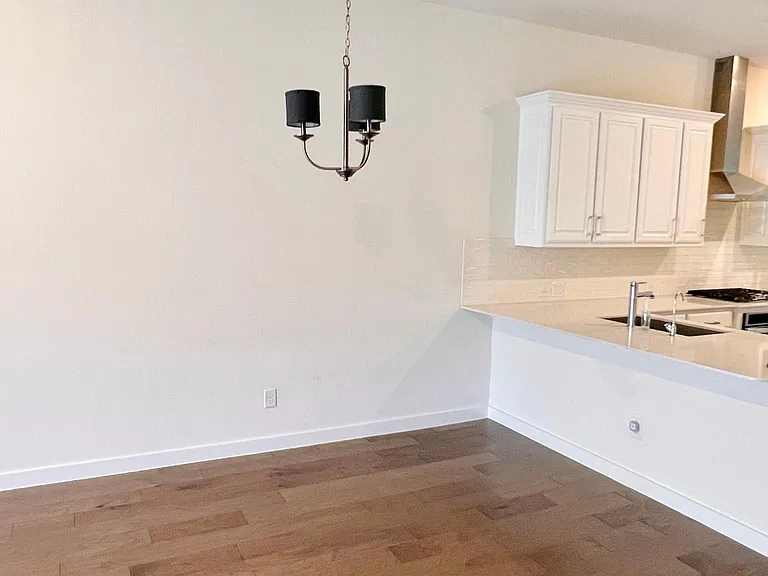 1175 Lake City Ave — Photo 3