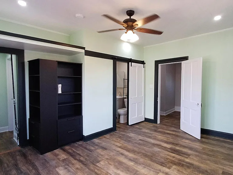 9014 Sudley Rd — Photo 18