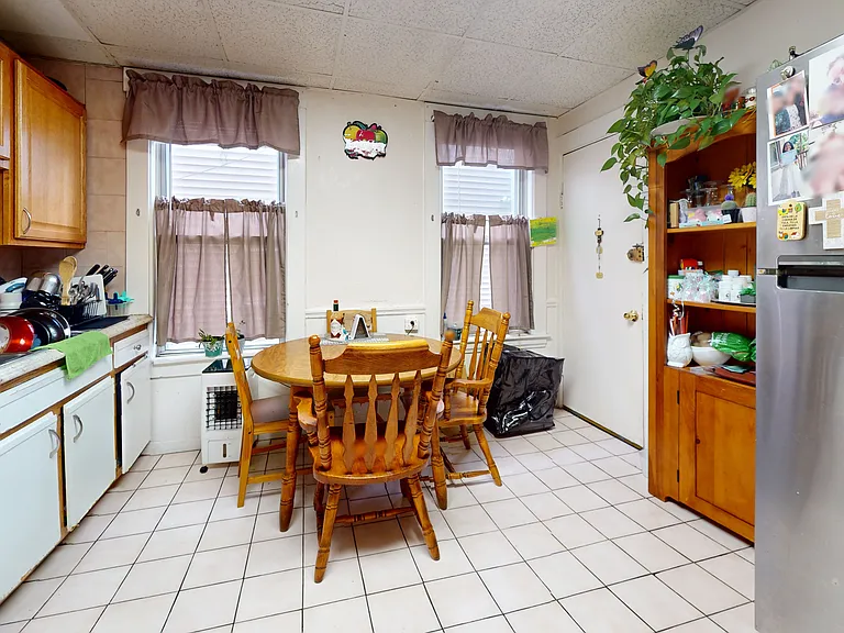 63 Easton St #1 — Photo 3
