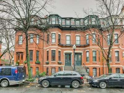 61 Chandler St #1, Boston, MA, 02116