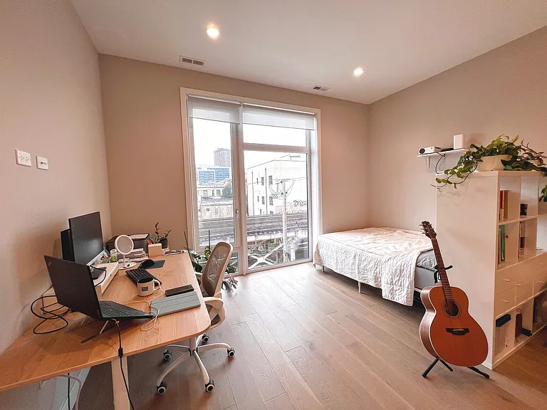3757 N Sheffield Ave #215-J — Photo 4