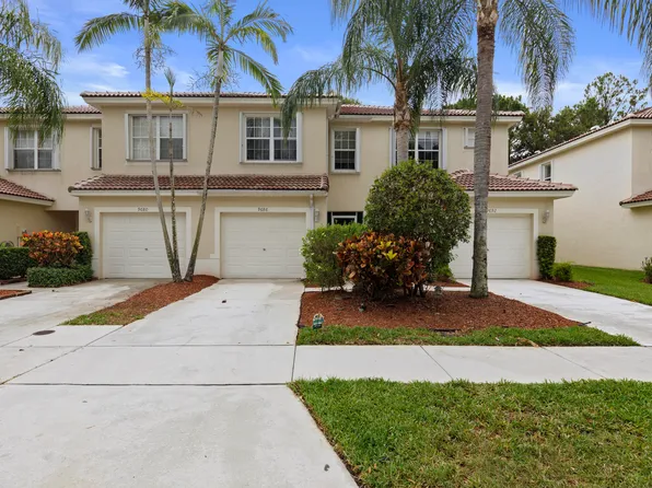 9686 Lago Drive, Boynton Beach, FL 33472