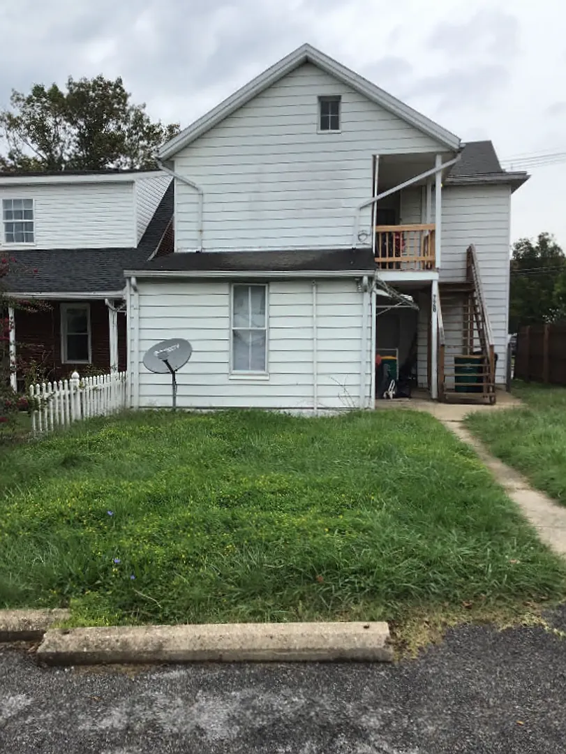 726 Lincoln Way East — Photo 1