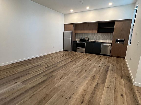 2nd image of 4136 30th St #305