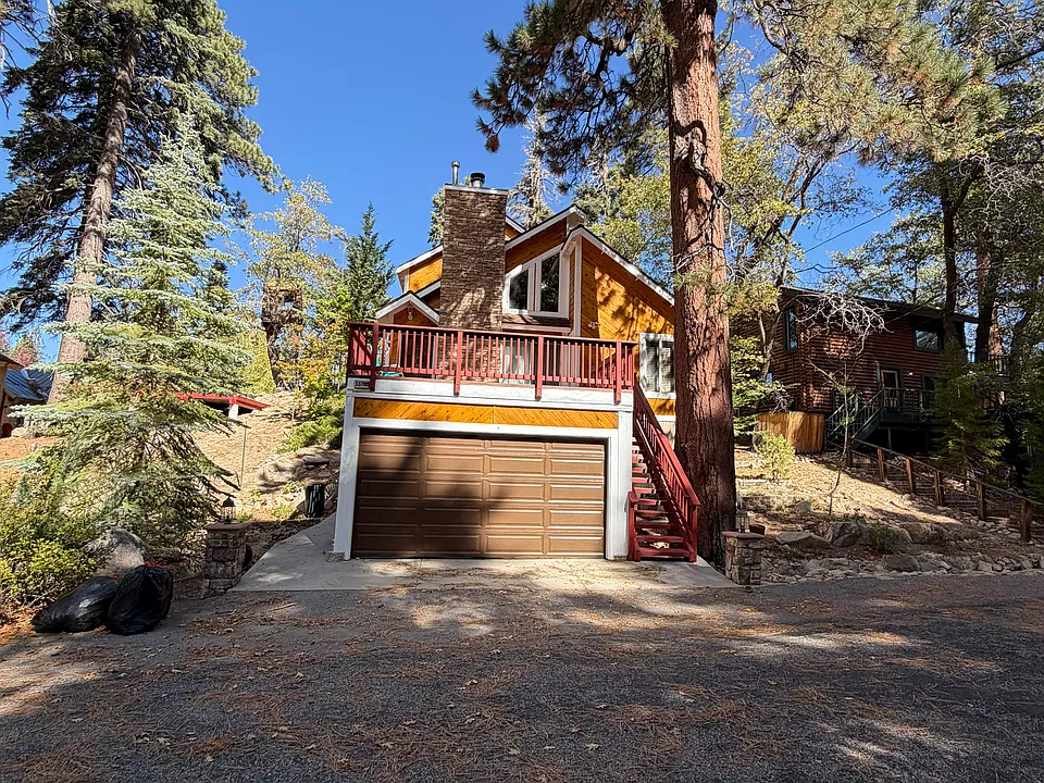 33788 Cedar Pine Ln
