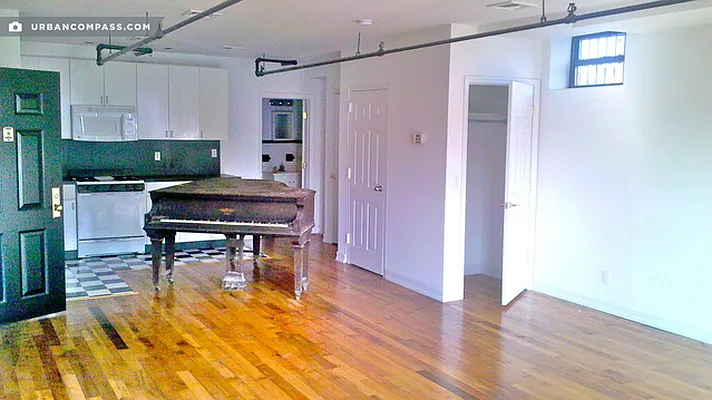 Rented by Compass | media 8