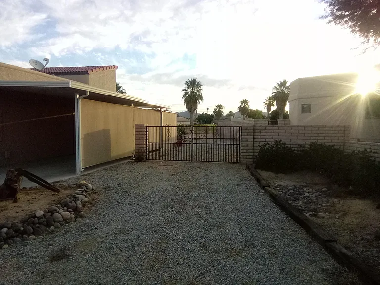 10825 S Via Salida — Photo 33