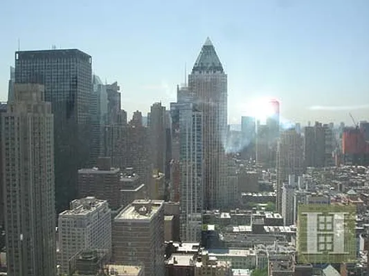 Rented by Halstead Real Estate | media 57