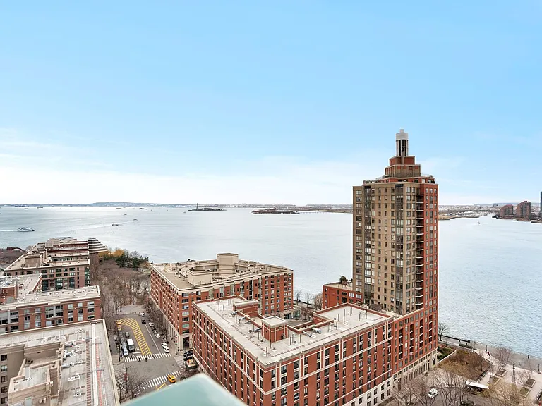 225 Rector Pl #20B — Photo 21