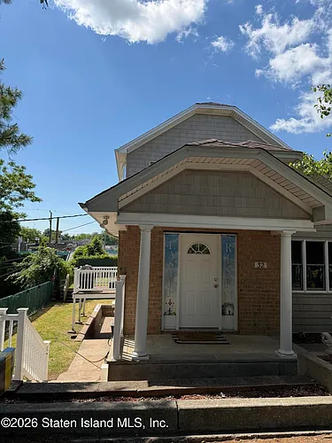 32 Baltimore St Photo 1