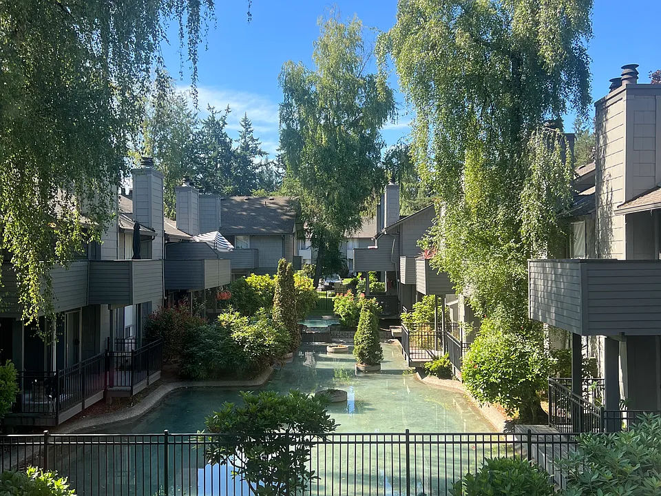 Sunset Ridge Apartments