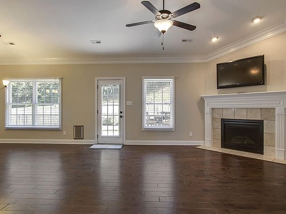 4th image of 4730 Pecanwood Way