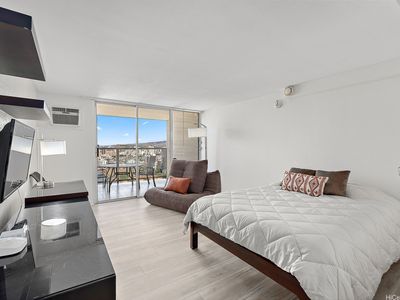 445 Seaside Ave APT 4204, Honolulu, HI, 96815