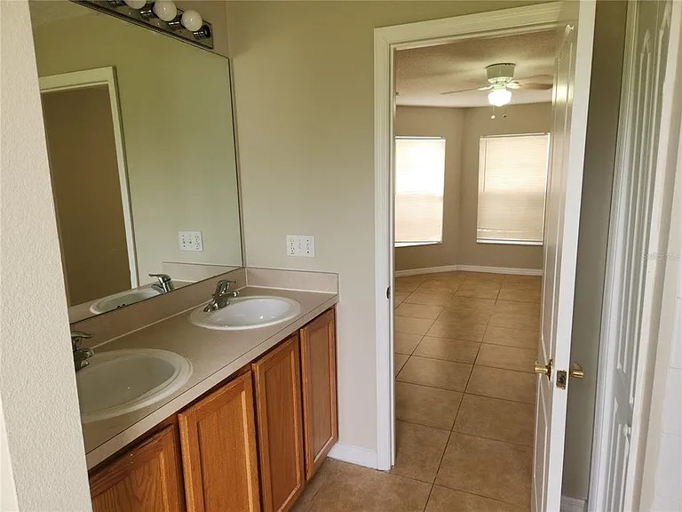 1405 Teal Ct — Photo 20