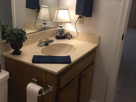 5th image of 10782 Washita Dr #1