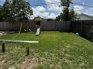 1511 Schnell Dr, Arabi, LA 70032