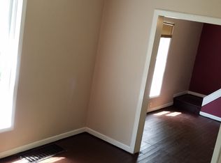 2516 Locust Ave, Alton, IL 62002