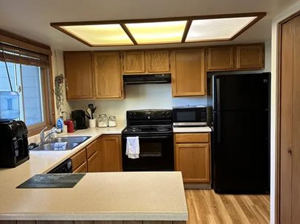 227 S 18th Ave #5, Bozeman, MT 59715