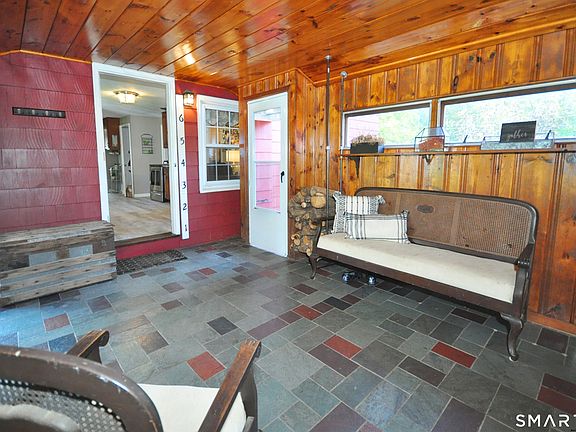 5th image of 135 Spoonville Road