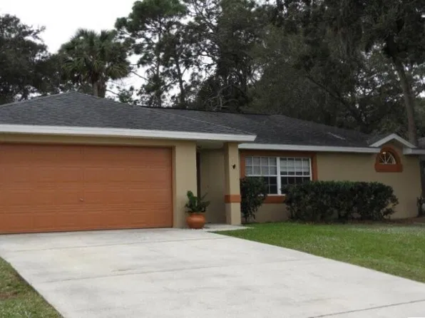 330 Seahorse Cir SE, Palm Bay, FL 32909