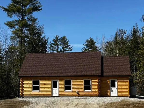 68 Rocky Roost Rd, Newport, ME 04953