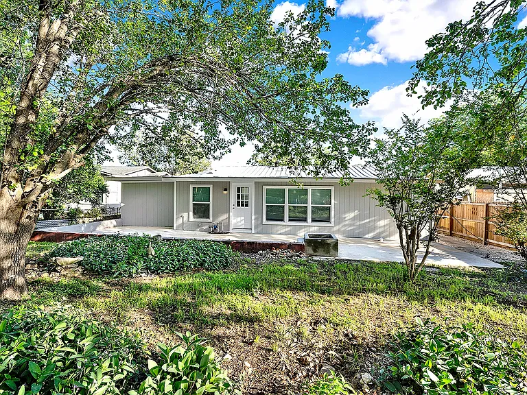 630 Sumner Dr — Photo 26